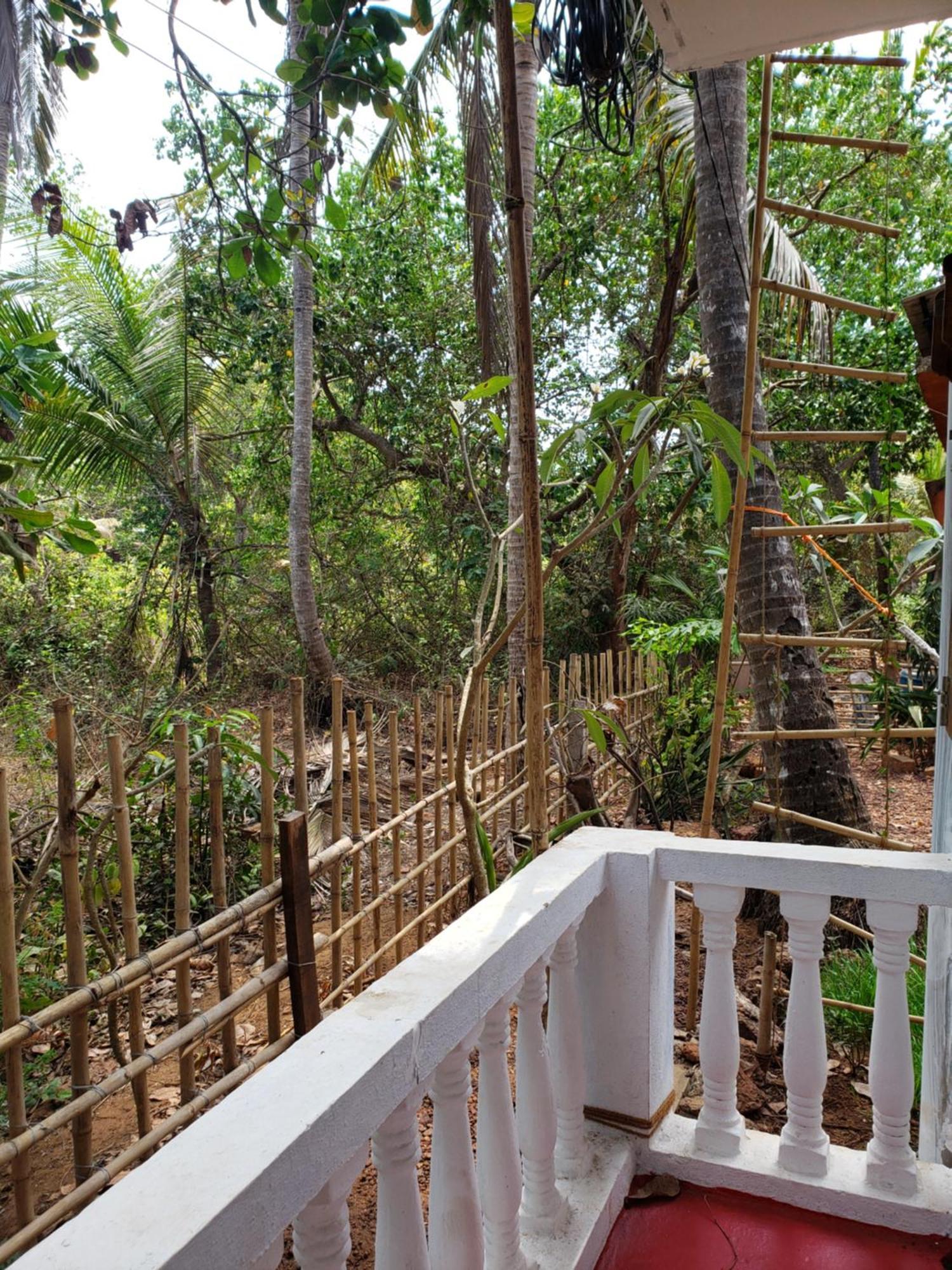 Laxmi Happy Home In Querim Goa Exterior photo